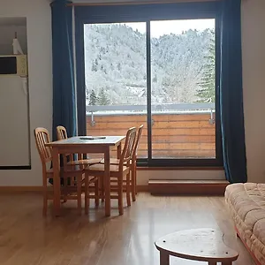 https://appartement-2-chambres-et-terrasse-ensoleillee.hotels-rhonealpes.com